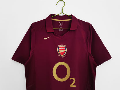 Arsenal vintage jersey 2005/2006